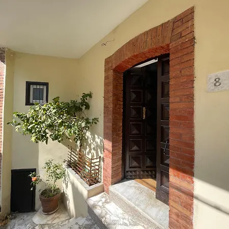 Camporum * Campoli del Monte Taburno