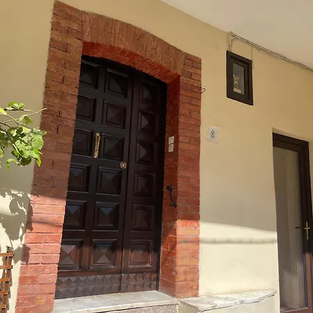 Camporum * Campoli del Monte Taburno